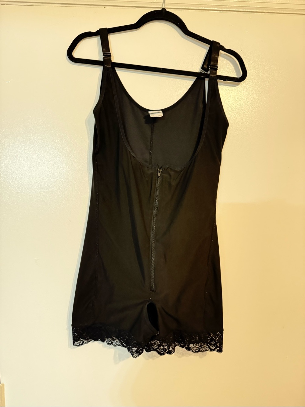 Black Full Body Butt-Lifting Faja Shapewear Bodysuit Size X
